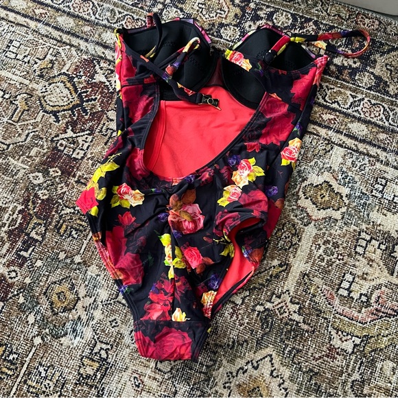 Ted baker 34 c/d floral swimsuit (read details) - Picture 2 of 8